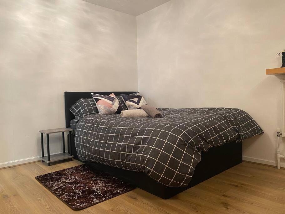 2 Bedroom Flat Camberwell Grove 런던 외부 사진